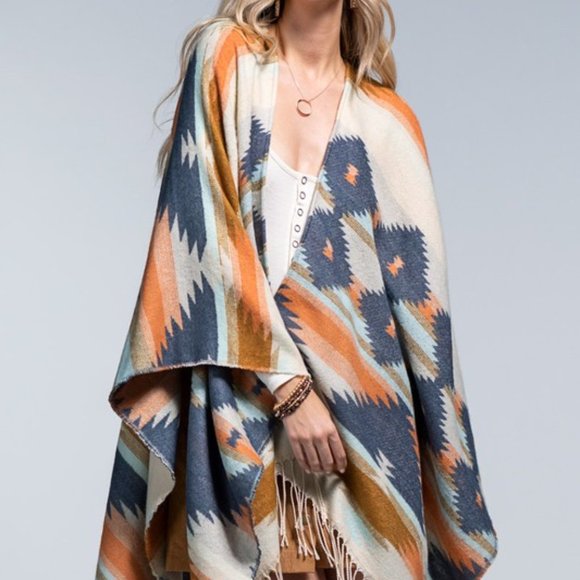 NWT Southwestern Inspired Wrap - Picture 2 of 3